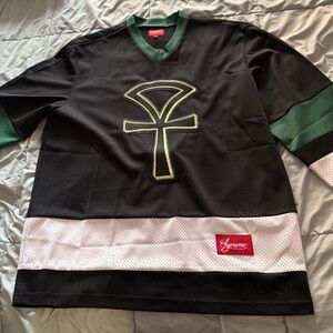 Supreme Mesh Jersey White/Black/Green — Size L — BNWOT